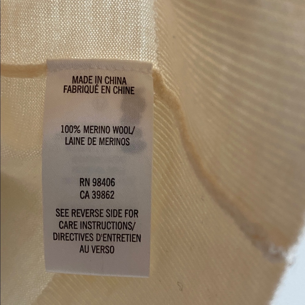 Theory Merino Buttercream Fine-Knit Tee - Picture 5 of 8